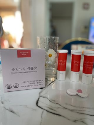 [슬림드랍 석류맛] 건기식 다이어트 보조제 겸 비타민 — 5점을 준 리뷰어가 2022년 1월 올린 사용 사진