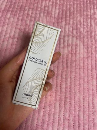 피부미 골드베릴 아이래쉬 앰플 10ml — 2.5점을 준 리뷰어가 2021년 9월 올린 사용 사진