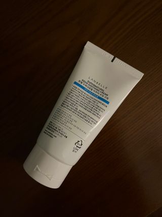랑벨 수퍼내츄럴 아쿠아 수딩 크림 100ml — 5점을 준 리뷰어가 2022년 6월 올린 사용 사진