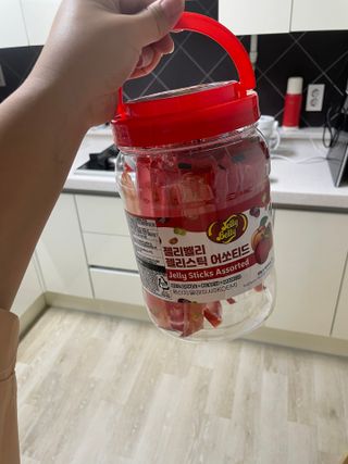 젤리벨리 젤리스틱 어쏘티드 900g — 4점을 준 리뷰어가 2022년 10월 올린 사용 사진