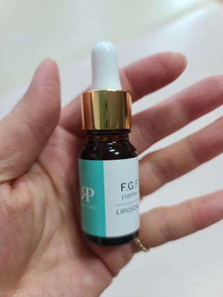 랑팡 EGF+FGF 10ppm 리포좀 앰플 원액 10ml — 5점을 준 리뷰어가 2021년 10월 올린 사용 사진