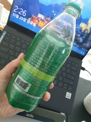 몽베스트 Montbest with Sparkling water Lime20병 — 5점을 준 리뷰어가 2021년 10월 올린 사용 사진