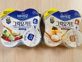 매일바이오 그릭요거트 오리지널 플레인 4개, 로스터리 커피믹스 4개 — 4.5점을 준 리뷰어가 2021년 12월 올린 사용 사진