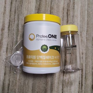 프로티원 단백질쉐이크 녹차맛 2주분 1통+보틀 — 5점을 준 리뷰어가 2021년 9월 올린 사용 사진