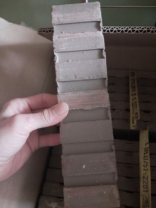 [신흥산업] 붙이는 벽돌 황토 파벽돌 230mm 45장,  욕실 인테리어 실내장식 셀프인테리어 — 4점을 준 리뷰어가 2023년 5월 올린 사용 사진