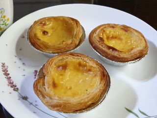 디앙뜨 포르투갈 에그타르트 오리지널 맛+패션후르츠+초콜릿타르트 맛 중 택1 — 5점을 준 리뷰어가 2021년 8월 올린 사용 사진