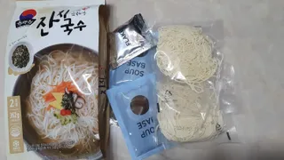[한면원] 잔치국수 2인분 — 5점을 준 리뷰어가 2022년 7월 올린 사용 사진