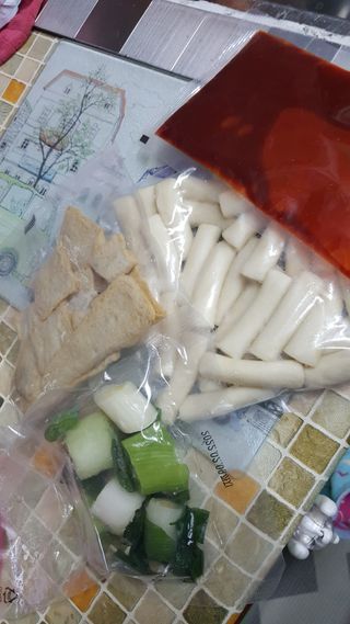 응큼떡볶이 — 4점을 준 리뷰어가 2021년 3월 올린 사용 사진