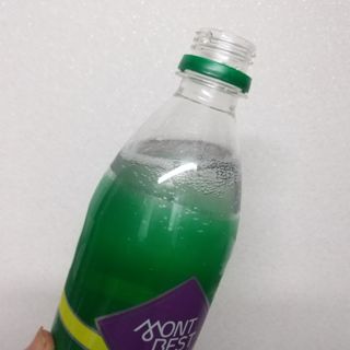 몽베스트 Montbest with Sparkling water Lemon OR Lime 20병(랜덤) — 4.5점을 준 리뷰어가 2021년 10월 올린 사용 사진