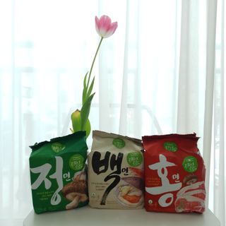 [풀무원] 자연은맛있다 정면, 백면, 홍면  세트 — 5점을 준 리뷰어가 2021년 4월 올린 사용 사진
