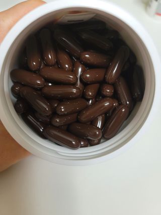 Swisse 스위스 고함량 프로폴리스 2,000mg 210정 — 5점을 준 리뷰어가 2021년 1월 올린 사용 사진
