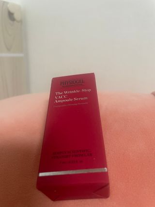 피지오겔 사이언수티컬즈 더 링클-스탑 백 앰플 세럼 — 5점을 준 리뷰어가 2022년 4월 올린 사용 사진