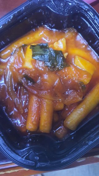 한성기업 무볼레 닭떡볶이+해물떡볶이 2종 세트 — 4점을 준 리뷰어가 2021년 10월 올린 사용 사진