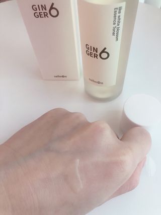 GINGER6 라이크 화이트 블라썸 에센스 토너 — 5점을 준 리뷰어가 2021년 10월 올린 사용 사진