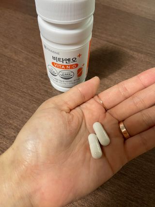 프리마인 성큼다가온 봄, 이너뷰티를 챙겨야 피부도 화사하게, 컨디션도 활기차게. 흡수율을 높인 고효율 비타민. — 5점을 준 리뷰어가 2022년 9월 올린 사용 사진