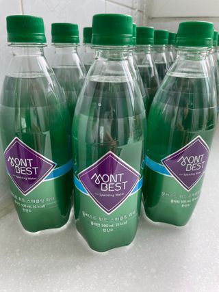 몽베스트 Montbest with Sparkling water Plain 20병 — 5점을 준 리뷰어가 2023년 3월 올린 사용 사진