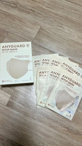 애니가드 셋업마스크 4컬러 각 10매입 [크리미베이지, 캐시미어로즈, 초콜렛브라운, 미드나잇네이비] — 5점을 준 리뷰어가 2022년 2월 올린 사용 사진