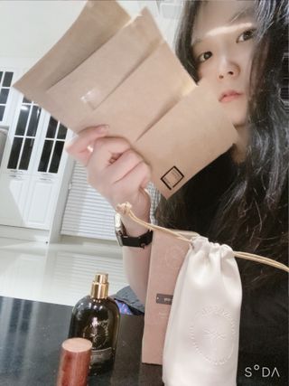 유쏘풀 익스프레 드 퍼퓸 50ml 4종  [세인트 모리츠] [베리섹시] [상탈 세콰이아] [엠포리아 코튼] 중 택 1 — 4점을 준 리뷰어가 2022년 3월 올린 사용 사진
