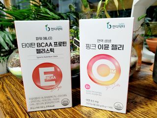 인디닥터 면역 생생 핑크 이뮨 젤리 + 타이탄 BCAA 프로틴 젤리스틱 — 4점을 준 리뷰어가 2022년 3월 올린 사용 사진