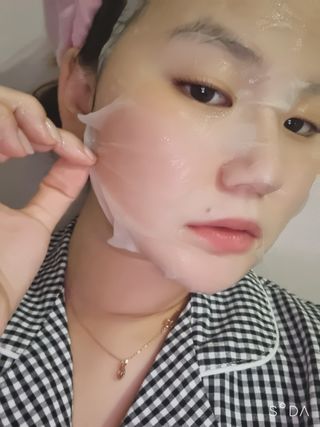 에이스노 레스큐 부스트 하이드레이션 시트마스크 — 5점을 준 리뷰어가 2021년 10월 올린 사용 사진