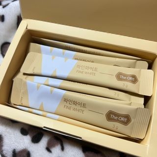 디오르 파인화이트 — 5점을 준 리뷰어가 2022년 1월 올린 사용 사진