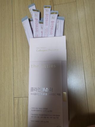 더리틀스 콜라겐부스터 — 4점을 준 리뷰어가 2022년 11월 올린 사용 사진
