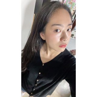 [후르디아] 묻어남NO 비건 메이크업 픽서 — 4점을 준 리뷰어가 2021년 11월 올린 사용 사진