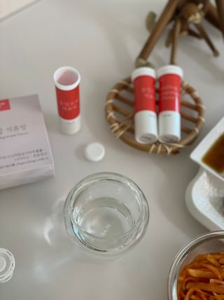 [슬림드랍 석류맛] 건기식 다이어트 보조제 겸 비타민 — 5점을 준 리뷰어가 2022년 1월 올린 사용 사진