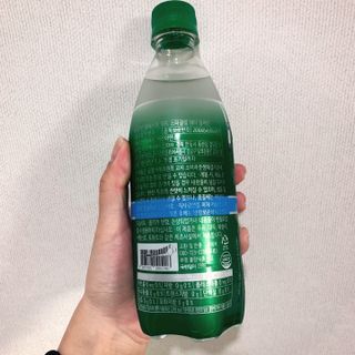 몽베스트 Montbest with Sparkling water Plain 20병 — 5점을 준 리뷰어가 2022년 11월 올린 사용 사진