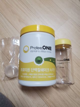 프로티원 단백질쉐이크 녹차맛 2주분 1통+보틀 — 5점을 준 리뷰어가 2021년 5월 올린 사용 사진