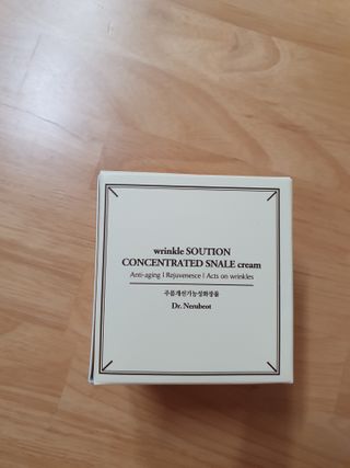 Dr.느루벗 느루벗 링클 솔루션 콘센트레이트 스네일 탄력 달팽이 크림 80g — 5점을 준 리뷰어가 2021년 2월 올린 사용 사진