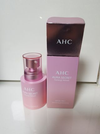 AHC 아우라 시크릿 톤업 벨벳 — 5점을 준 리뷰어가 2021년 4월 올린 사용 사진
