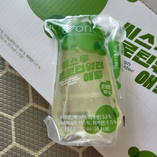 이롬 씨스루 프로틴워터 사과, 자몽 200ml x 12입 — 5점을 준 리뷰어가 2022년 9월 올린 사용 사진