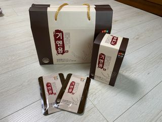 [몸엔용] 무더운 날씨에 국산녹용 기엔용으로 몸보신 50ml x 30포 — 4점을 준 리뷰어가 2021년 6월 올린 사용 사진
