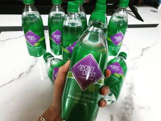 몽베스트 Montbest with Sparkling water Lime20병 — 5점을 준 리뷰어가 2021년 10월 올린 사용 사진