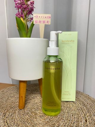 스킨큐어 산다화 순한 클렌징 동백 오일 200ml — 5점을 준 리뷰어가 2023년 3월 올린 사용 사진