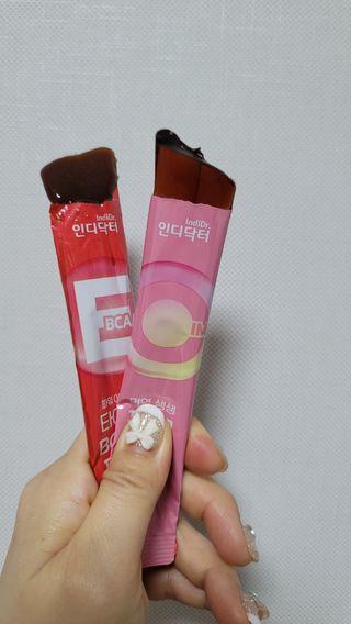 인디닥터 면역 생생 핑크 이뮨 젤리 + 타이탄 BCAA 프로틴 젤리스틱 — 5점을 준 리뷰어가 2022년 4월 올린 사용 사진