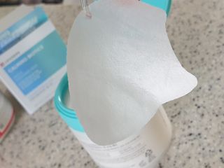 리더스코스메틱 리더스 카밍 바이오틱스 퀵 수딩 패드 — 5점을 준 리뷰어가 2022년 8월 올린 사용 사진