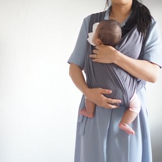 베베누보 다이얼핏 밀착 아기띠 더 이지슬링 Lv3 — 4점을 준 리뷰어가 2021년 6월 올린 사용 사진