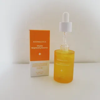 체르엠 스템앤셀 비타민 브라이트닝 에센스 30ml 1개 — 4점을 준 리뷰어가 2022년 2월 올린 사용 사진