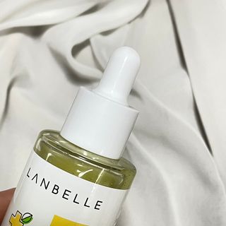랑벨 비타 에너지 잡티 앰플 50ml 고농축 비타민, 저자극, 수분 촉촉, 미백 앰플 — 5점을 준 리뷰어가 2022년 3월 올린 사용 사진