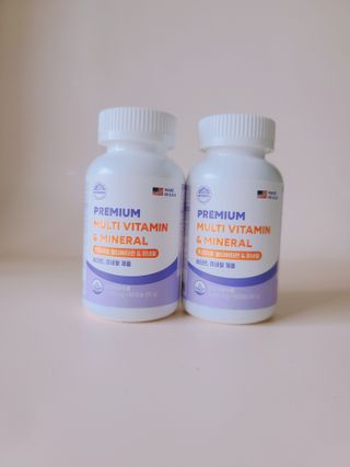 서울약사신협 네이처픽_멀티비타민&미네랄_1,000mg x 120캡슐 — 5점을 준 리뷰어가 2021년 9월 올린 사용 사진