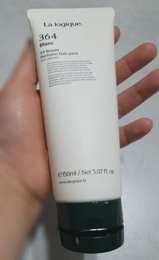 라로지크 X3 리페어 퍼퓸 헤어팩 150mℓ — 4점을 준 리뷰어가 2021년 11월 올린 사용 사진
