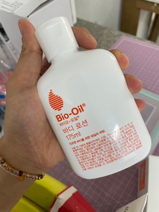 바이오오일 [바이오-오일] 바디 로션 175ml — 4점을 준 리뷰어가 2021년 10월 올린 사용 사진