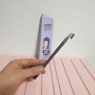 [MONDRAW] 몬드로우 POPBROW 크래용 아이브로우 색연필 타입 — 5점을 준 리뷰어가 2022년 4월 올린 사용 사진