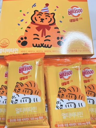 광동생활건강 [광동] 비타 500 데일리 스틱 VB, VC를 함유한 멀티비타민 30포+30포 — 5점을 준 리뷰어가 2022년 6월 올린 사용 사진