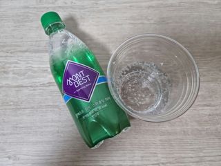 몽베스트 Montbest with Sparkling water Plain 20병 — 5점을 준 리뷰어가 2023년 3월 올린 사용 사진