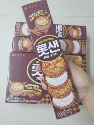 롯데제과 롯샌 카페크런치 — 5점을 준 리뷰어가 2021년 10월 올린 사용 사진