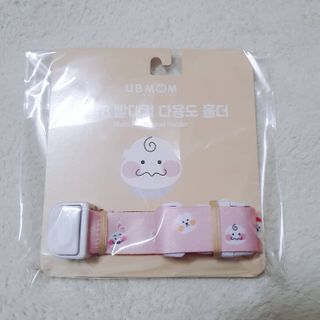 유비맘 젖병 빨대컵 다용도 홀더 1+1 _ 컬러 랜덤 발송 — 5점을 준 리뷰어가 2020년 12월 올린 사용 사진