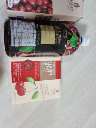 자연에온 몽모랑시 타트체리 3종 세트 구성 - 저분자콜라겐젤리, NFC 착즙주스 — 5점을 준 리뷰어가 2021년 7월 올린 사용 사진